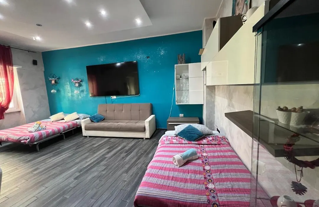 Nathan House,Teano-1